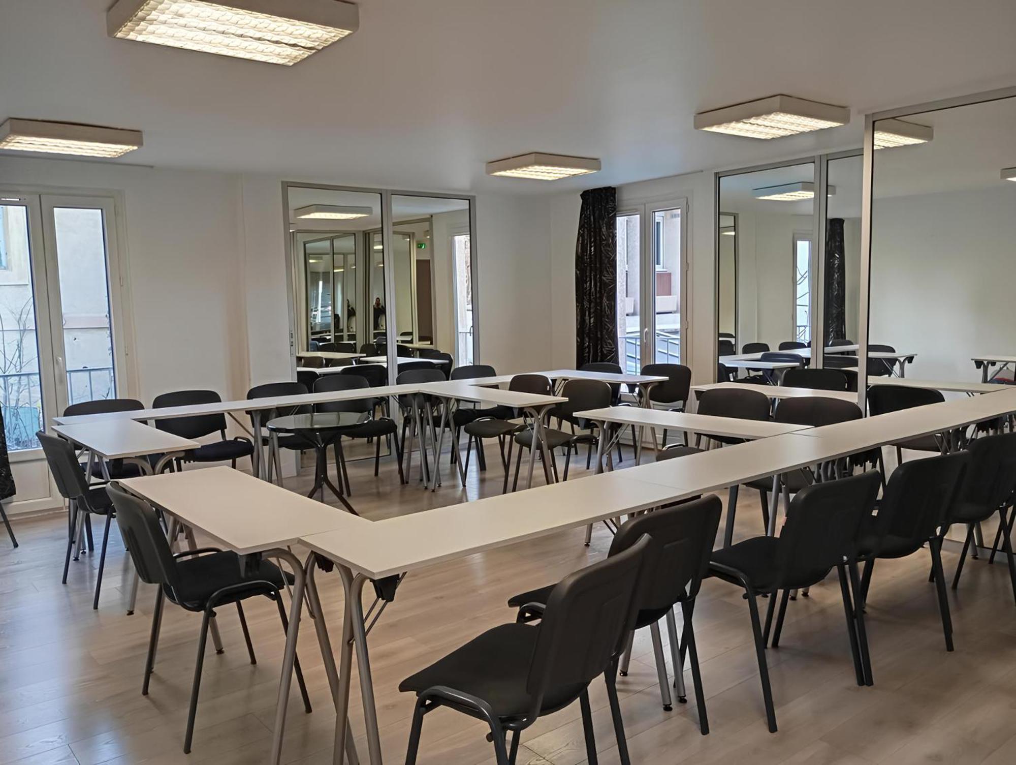Adonis Arc Hotel Aix Aix-en-Provence Dış mekan fotoğraf